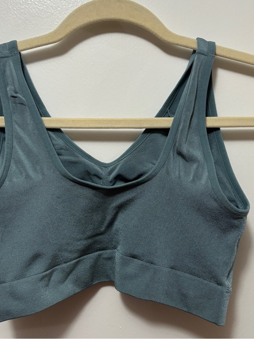 Wacoal Wireless Bra L Seamless Comfort Support Stretch Everyday sports bra - Picture 3 of 6